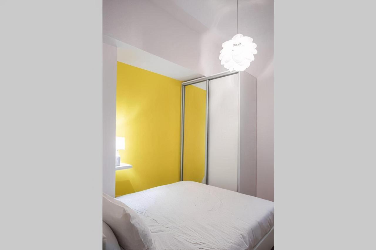 Yellow Geranium Apartment Tesalonika Bagian luar foto
