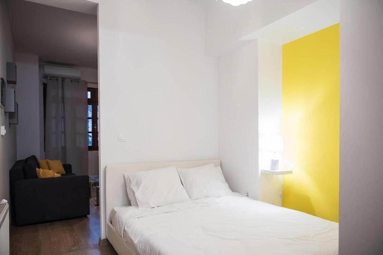 Yellow Geranium Apartment Tesalonika Bagian luar foto